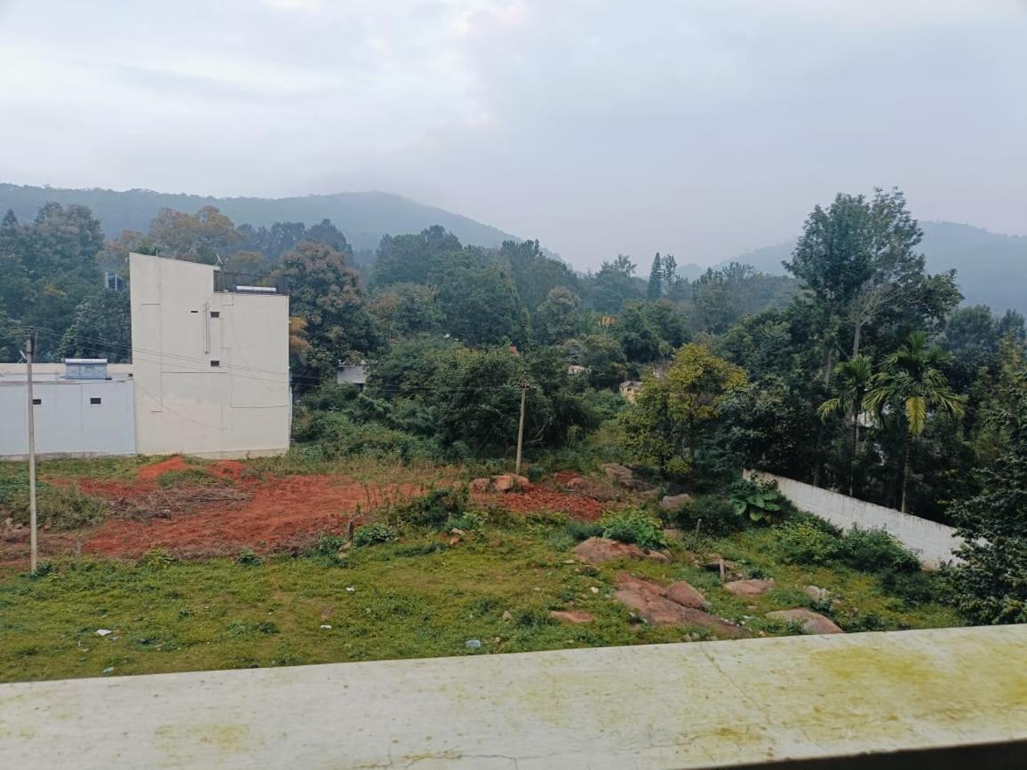 Hilltop Heaven Yelagiri Exteriör bild